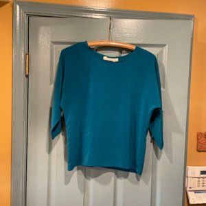 Cassidy silk teal top, vintage, medium, worn once excellent condition.